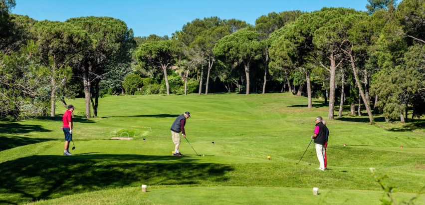 activite golf dans l'esterel