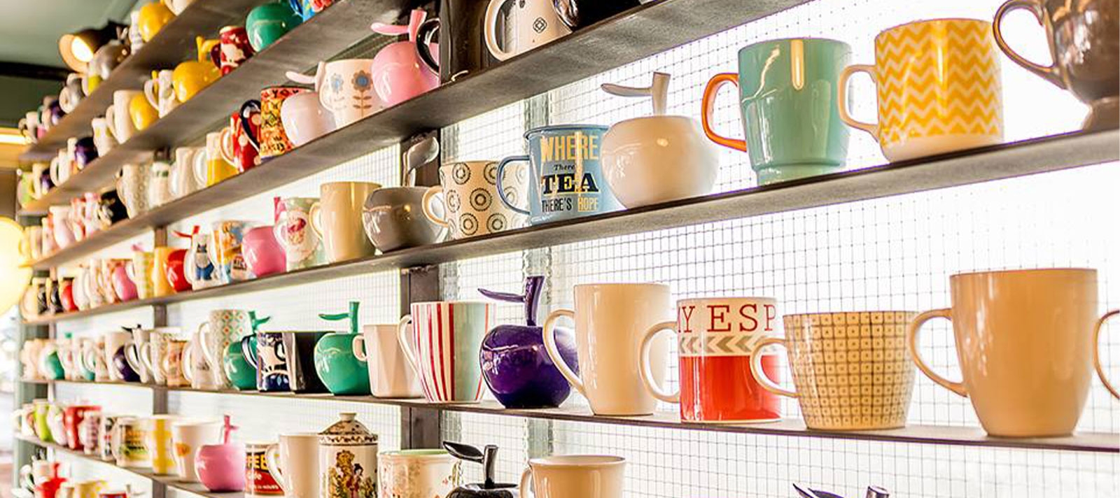 Intérieur restaurant Mugs