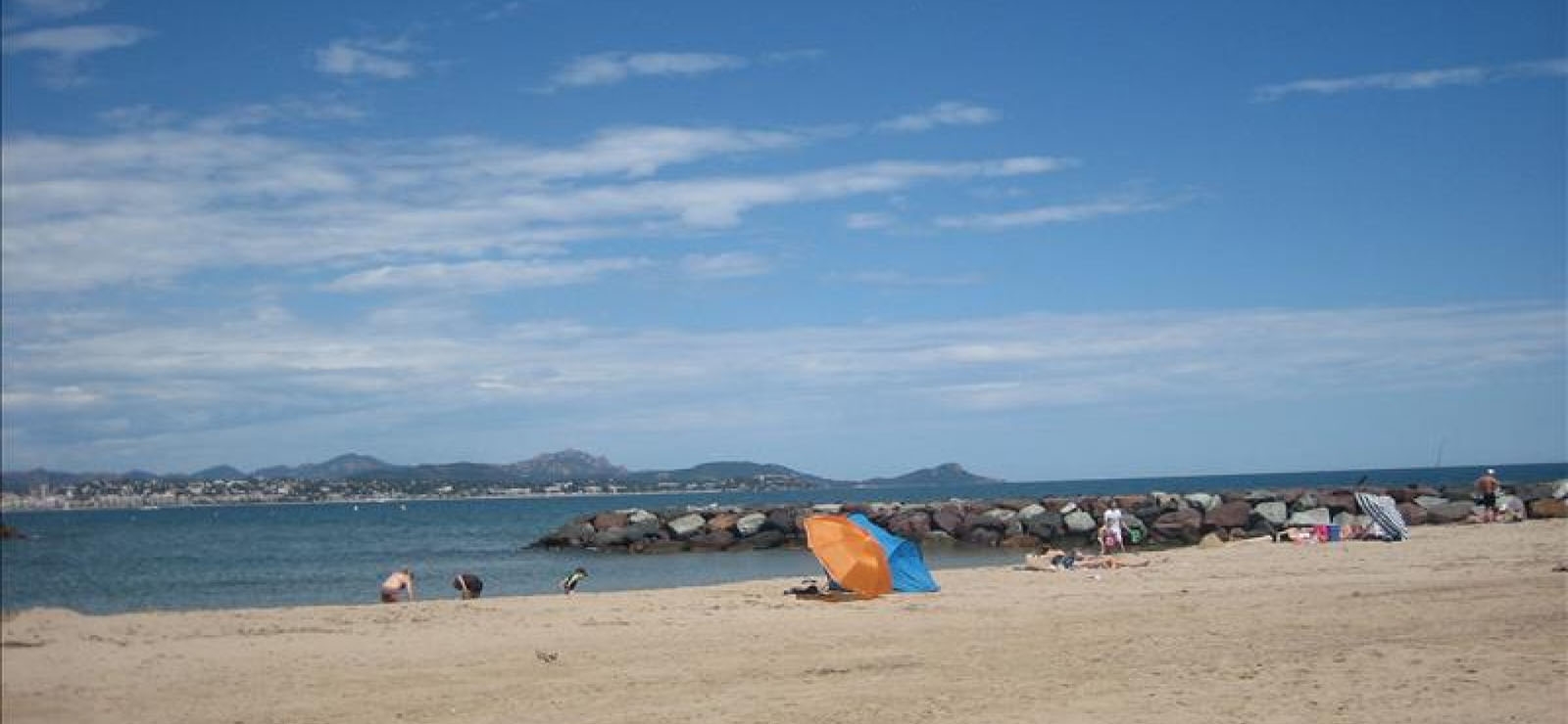 plage esclamande frejus