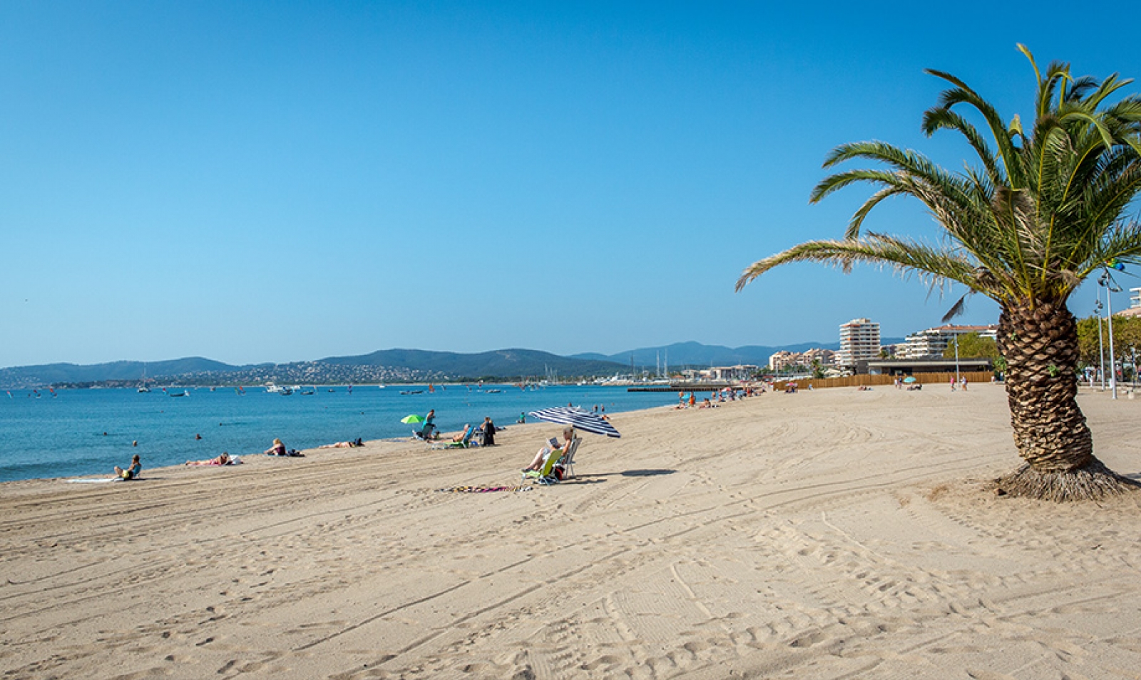 Frejus Beach Family Beach Esterel Cote D Azur