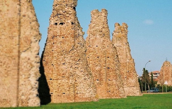 lieux historiques - aqueduc