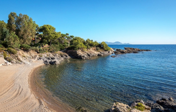roquebrune - calanquetardieu vue 2