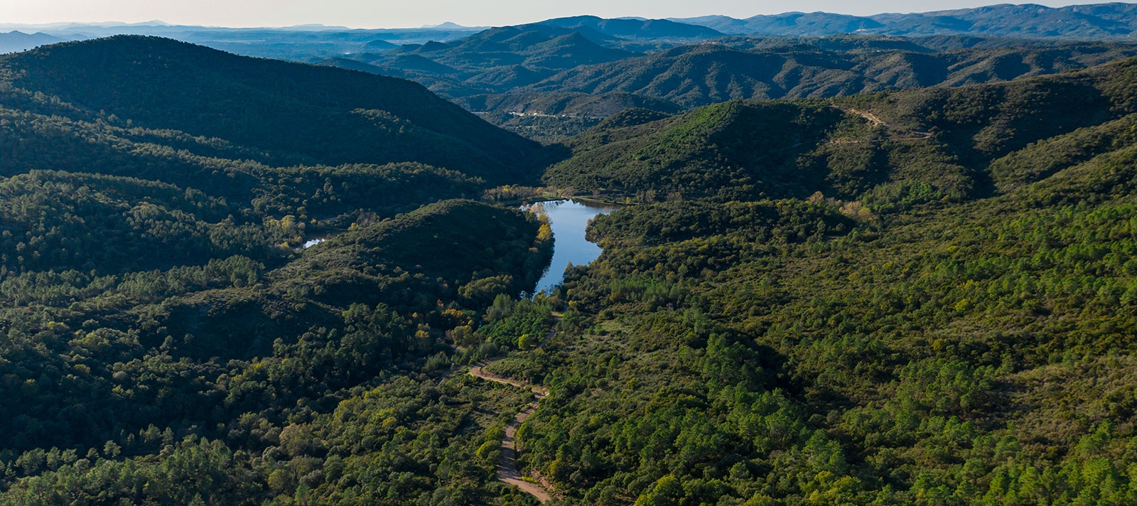 Les adrets, lac de l'Avellan