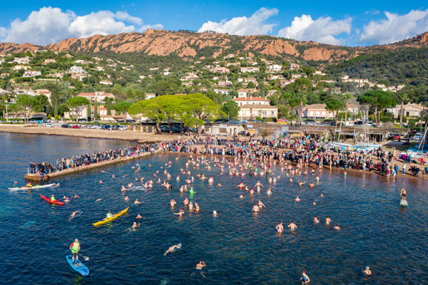 agay - bain du nouvel an