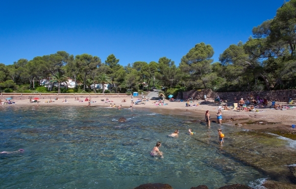 saint-raphael-plage-pescade2-580x370