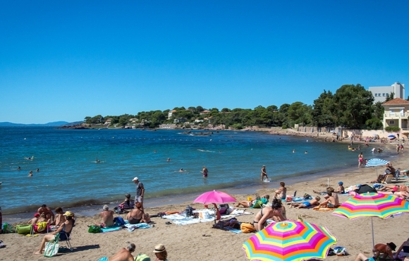 saintraphael-peguiere-plage4-580x370