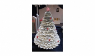 DIY Sapin de Noël recyclé en livre