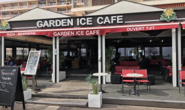 Garden ice café