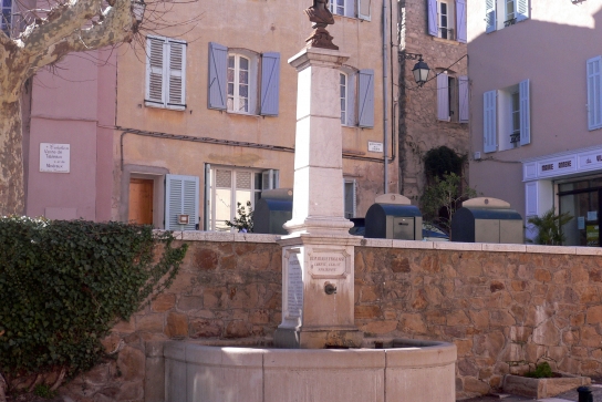 Fontaine neuve