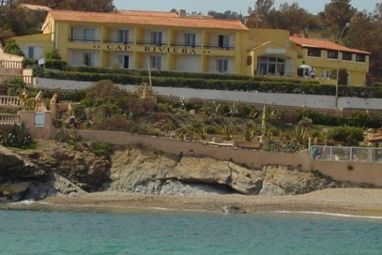 Cap Riviera - St-Aygulf - Fréjus - l'hôtel et la plage