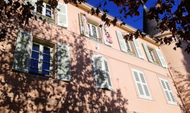 CHATEAU E.GOERG