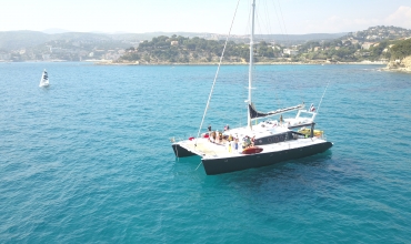 Sortie en maxi catamaran avec dîner