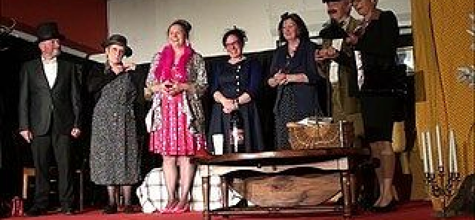 Théâtre 'Une veillée peu coutumière'