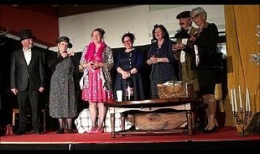 Théâtre 'Une veillée peu coutumière'
