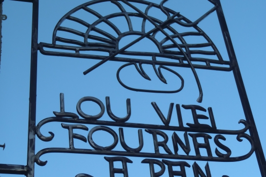 four à pain