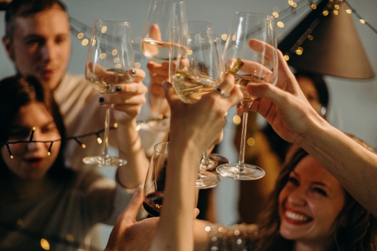 Champagne au cours de la soirée