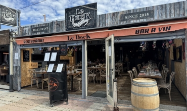 Le Dock