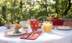 Table petit déjeuner
