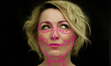 Bibi Comédia : Vanessa Ferry dans Simples Mortels