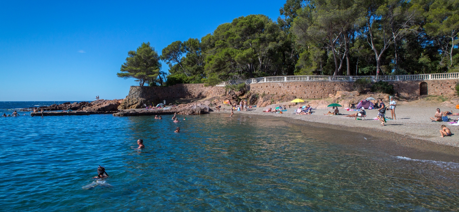 Plage de Boulouris