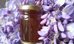 Confit de fleur de glycine