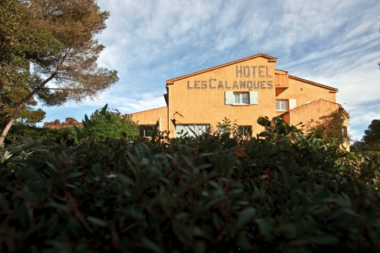 hôtel vu de près