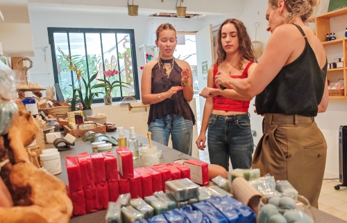 Rencontre avec les savonnières du Rocher_Roquebrune-sur-Argens