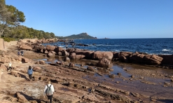 Hiking on the Saint Raphaël coastal path