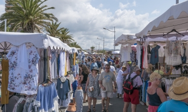 Marché de Fréjus-Plage