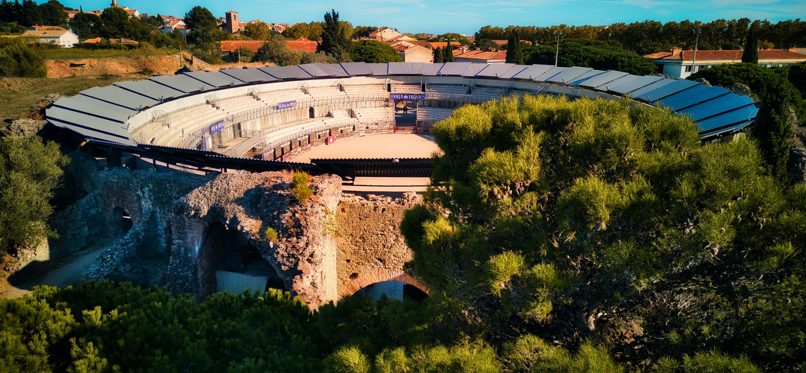 Amphithéâtre romain ou Arènes