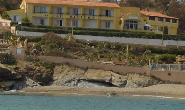Cap Riviera - St-Aygulf - Fréjus - l'hôtel et la plage