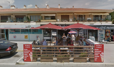 Charlie's Bistro