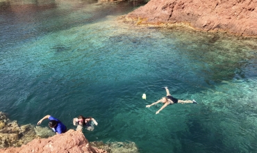 “Swimming in the Calanques' excursion by Rand'eau Aventure