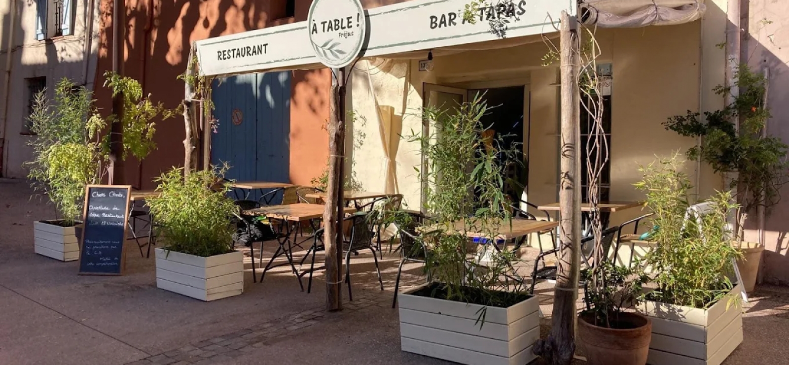 À table