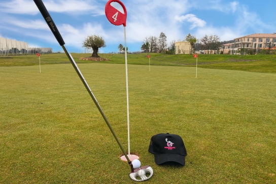 Brasserie Tee Time (democratic golf)
