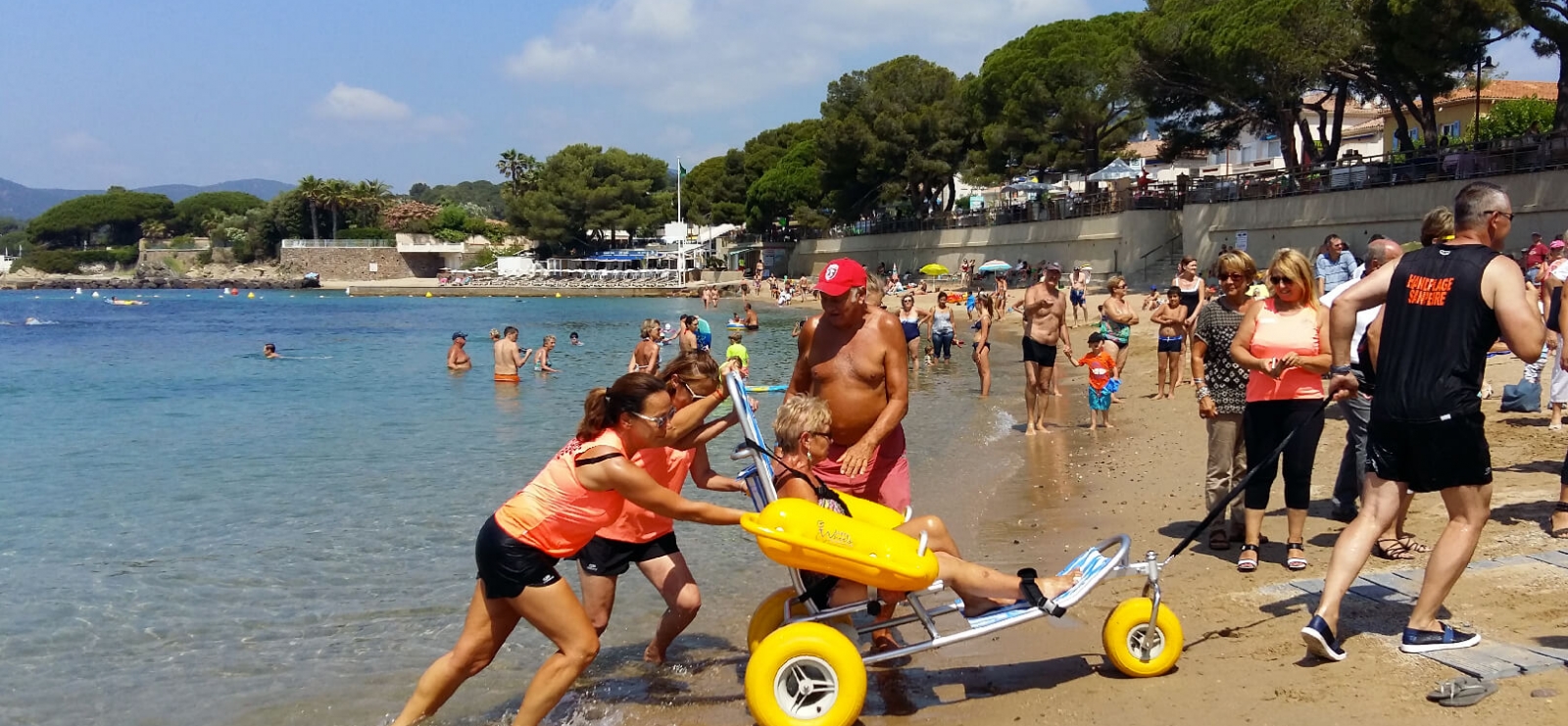 HANDIPLAGE LES ISSAMBRES