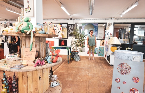 Toulive dans son atelier