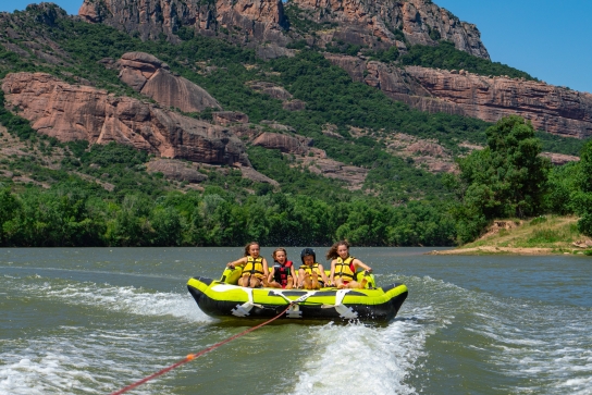 Bouées tractées sur lac