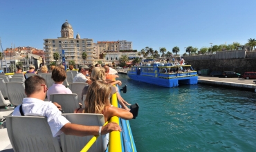 Les Bateaux Bleus