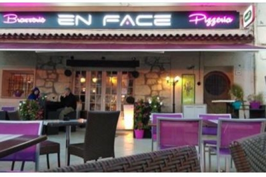Restaurant En face