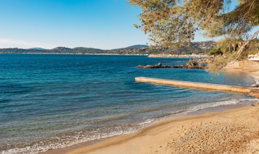 Plage San Peïre et son ponton