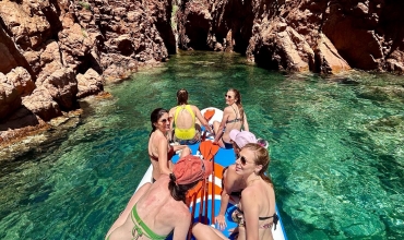 Excursion “Calanques & baignade” by Rand'eau Aventure