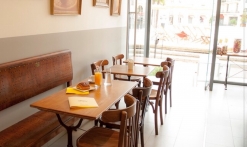 Provençal Café