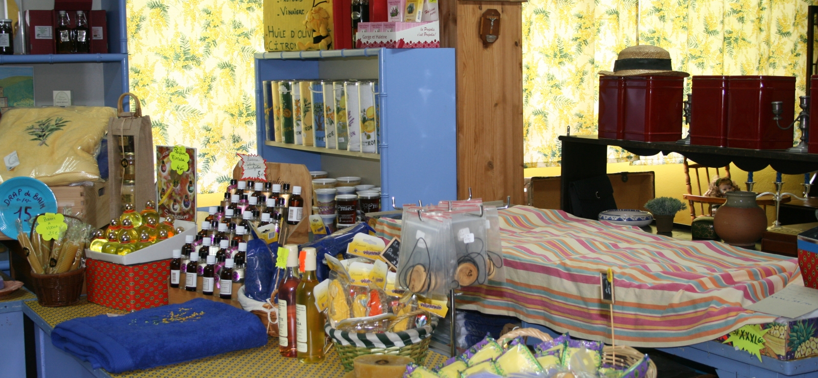 Famille Vial Mimosiste et Apiculteur