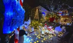 Maison illuminée - Le Refuge de Noël Fréjus