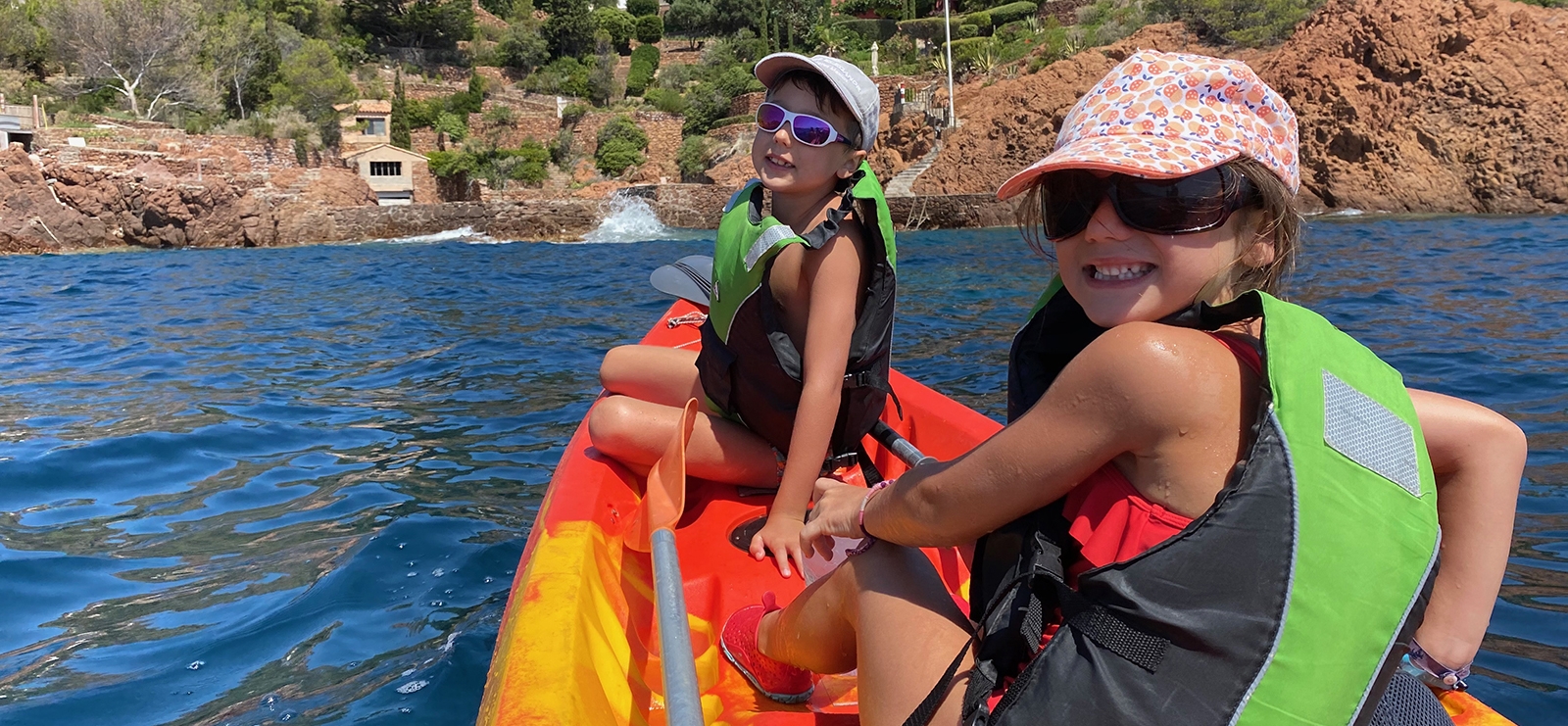 Location de kayak et Paddle avec Passion Estérel