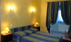L'Oasis - Fréjus - une chambre