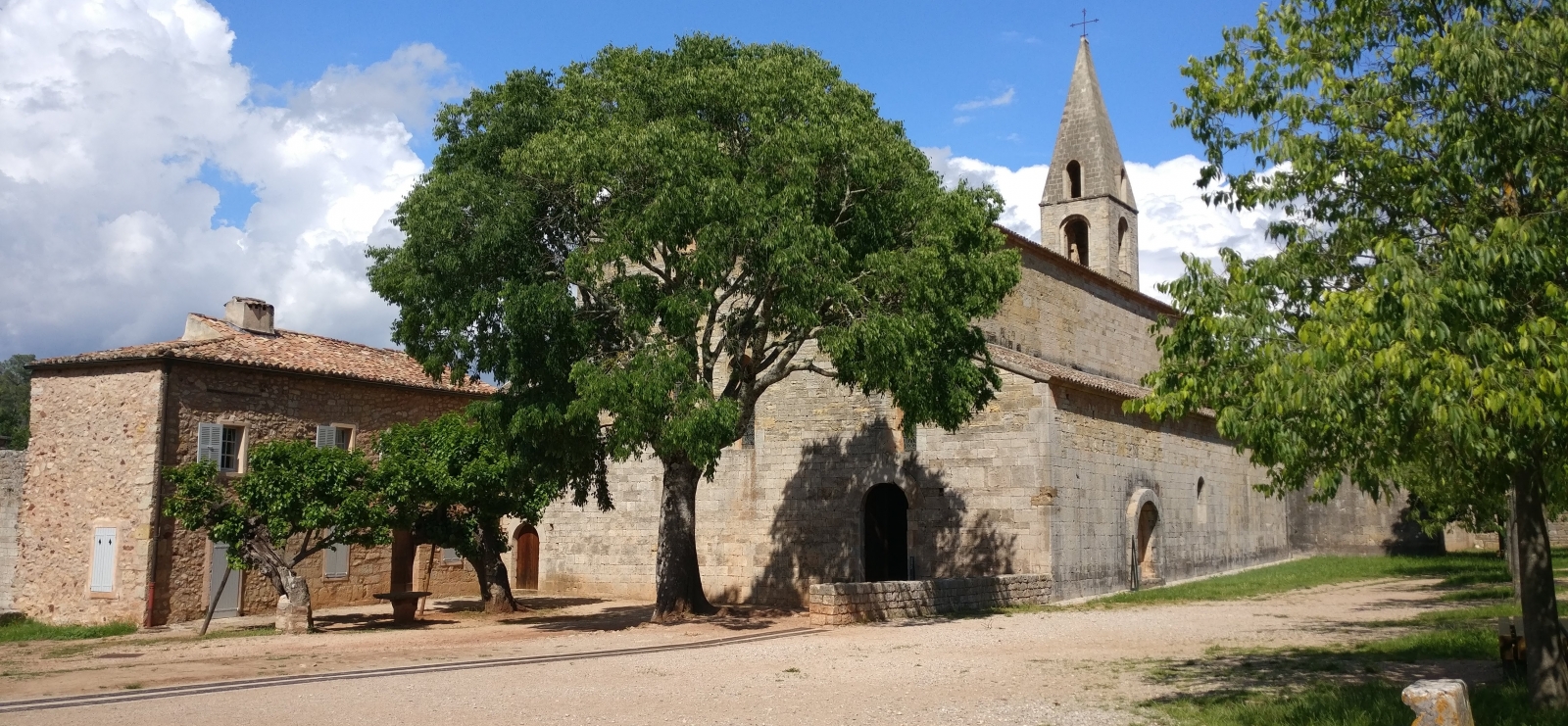 Abbaye du Thoronet, Joyaux de l'architecture cistercienne