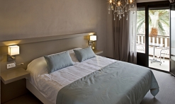 Le Catalogne - St Aygulf - une chambre