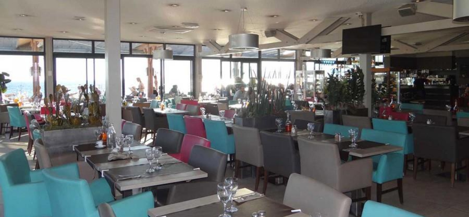 Plage restaurant les Sablettes Estérel Côte d'Azur